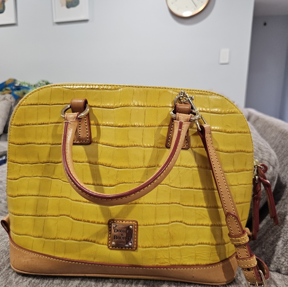 Dooney and Bourke Bag